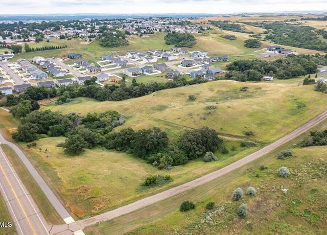 Property at 151 19th St SE, Mandan, ND 58554
