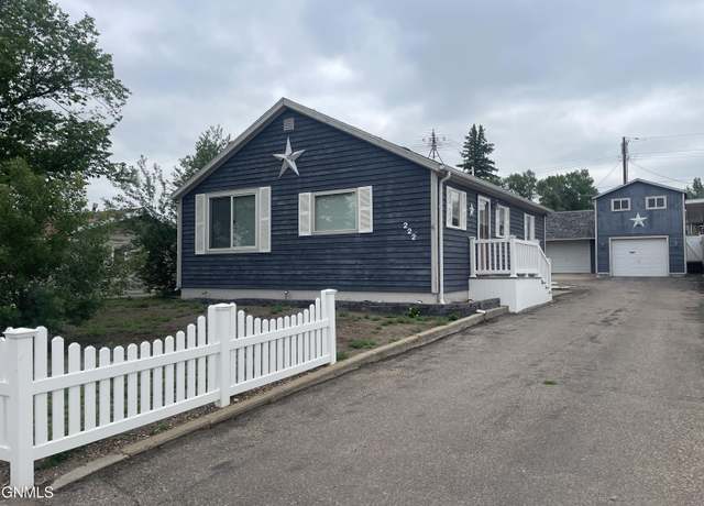 Property at 222 W Laurel Ave, Plentywood, MT 59254, 2 beds, 2 baths