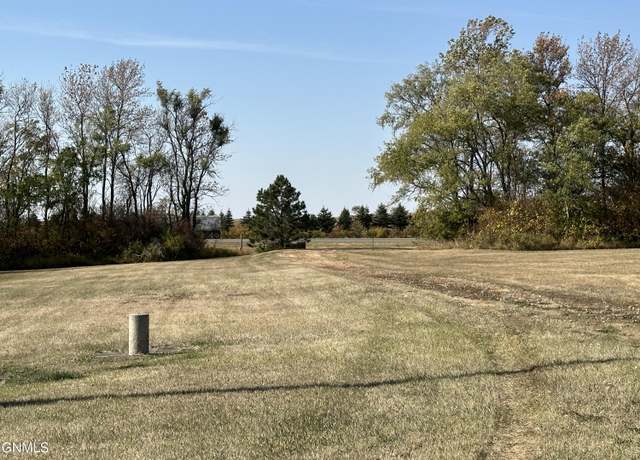 Property at 31319 Us-83, Wilton, ND 58579