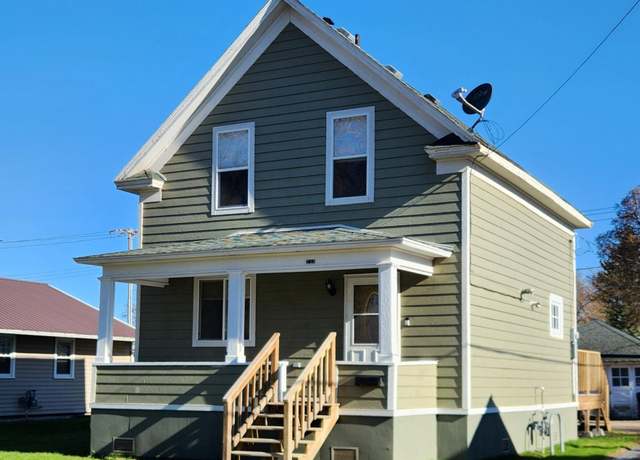 Property at 738 4th St SW, Valley City, ND 58072, 3 beds, 2 baths