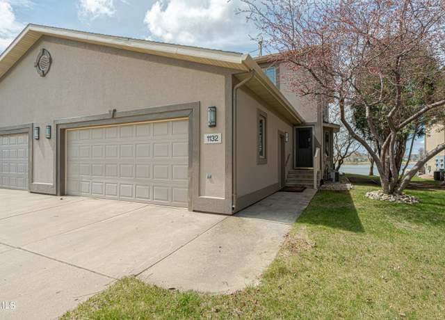 Property at 1132 Southport Loop, Bismarck, ND 58504, 2 beds, 3.5 baths