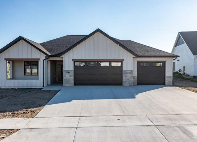 Property at 402 Flint Dr, Bismarck, ND 58503, 3 beds, 2 baths