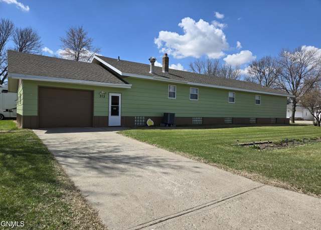 Property at 713 Broadway St, Napoleon, ND 58561, 3 beds, 3.5 baths