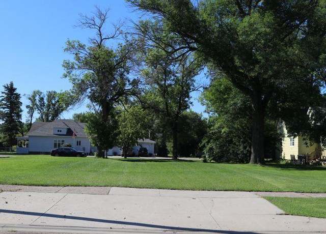 Property at 626 4th St SW, Valley City, ND 58072