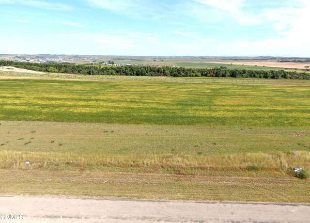 Property at 15010 Acadia Dr, Bismarck, ND 58503