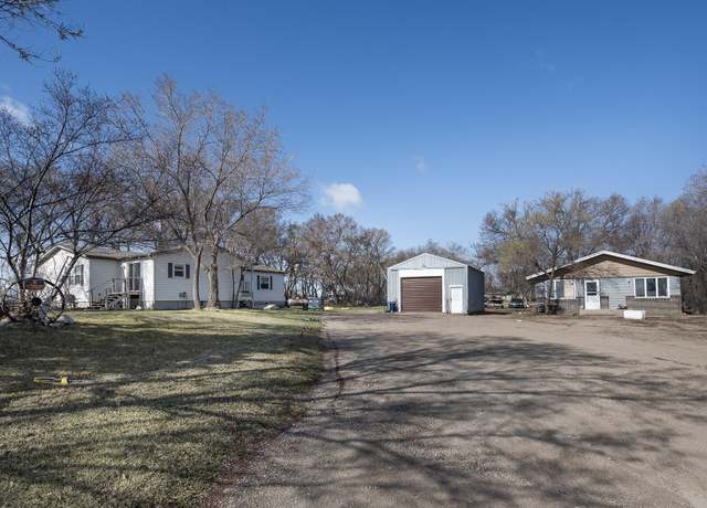 Property at 350 66 St NE, Bismarck, ND 58501, 3 beds, 3 baths