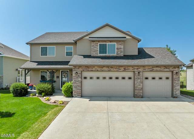 Property at 1531 Creekside Dr, Williston, ND 58801, 6 beds, 4 baths