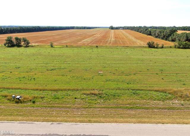Property at 17009 Acadia Dr, Bismarck, ND 58503