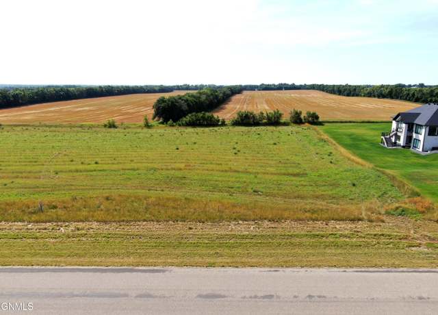Property at 14003 Acadia Dr, Bismarck, ND 58503