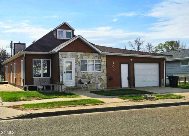 Property at 103 2nd Ave SW, Hazen, ND 58545, 4 beds, 2 baths
