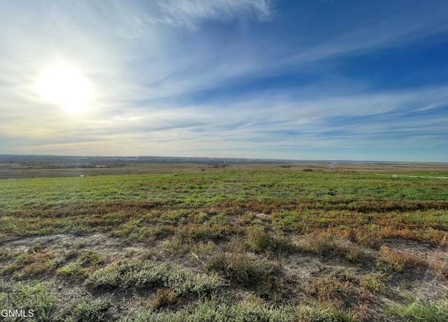 Property at 4518 Elk Ridge Dr, Bismarck, ND 58503