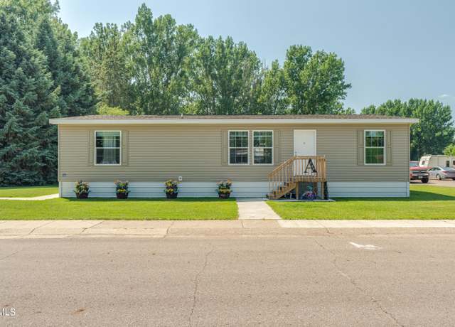 Property at 519 Dover Dr, Bismarck, ND 58504, 3 beds, 2 baths
