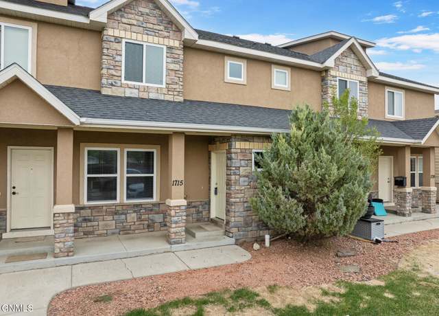 Property at 1715 Bison Dr, Williston, ND 58801, 3 beds, 2.5 baths