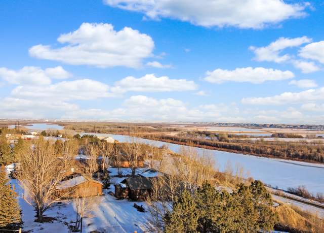 Property at 14116 47th Ln NW #516, Williston, ND 58801, 4 beds, 2 baths