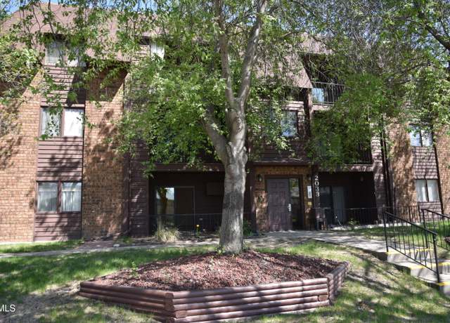 Property at 2033 Washington St N #2, Bismarck, ND 58501, 1 bed, 1 bath
