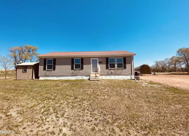 Property at 2394 125th Ave NW, Watford City, ND 58854, 3 beds, 2 baths