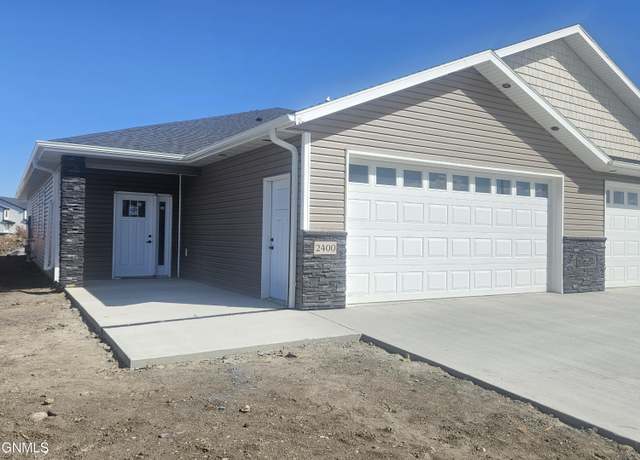 Property at 2400 34th Ave SE, Mandan, ND 58554, 3 beds, 2 baths