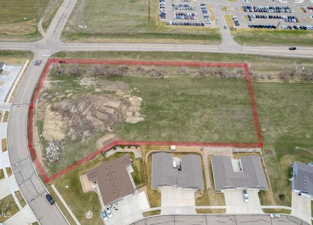 Property at 5601 Yukon Dr, Bismarck, ND 58503