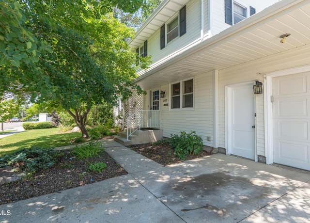 Property at 2012 Hanaford Ave, Bismarck, ND 58501, 6 beds, 3 baths