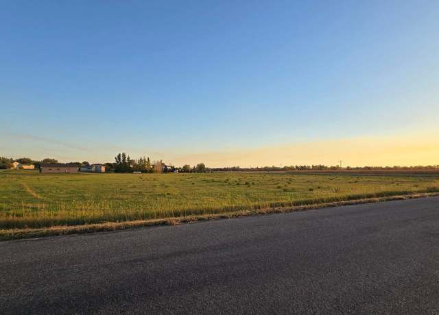 Property at 5300 Falconer Dr, Bismarck, ND 58504