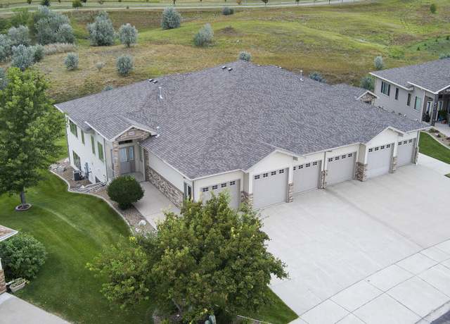 Property at 3424 Thunderbird Ln, Bismarck, ND 58503, 3 beds, 2.5 baths