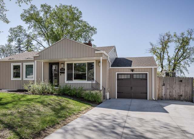 Property at 1145 South Highland Acres Rd, Bismarck, ND 58501, 4 beds, 2 baths