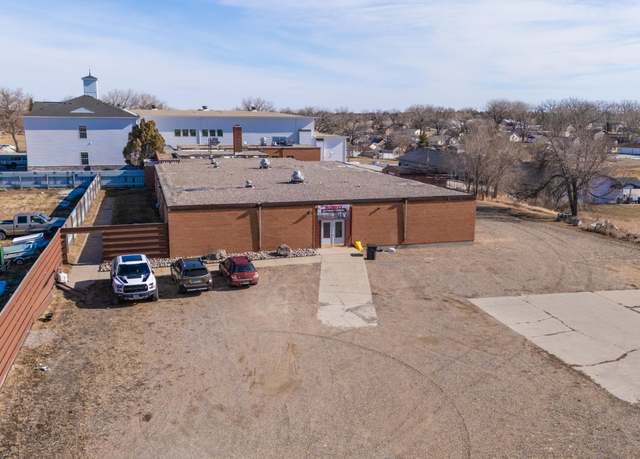 Property at 401 1/2 3rd St, Riverdale, ND 58565, 17 beds, 9 baths