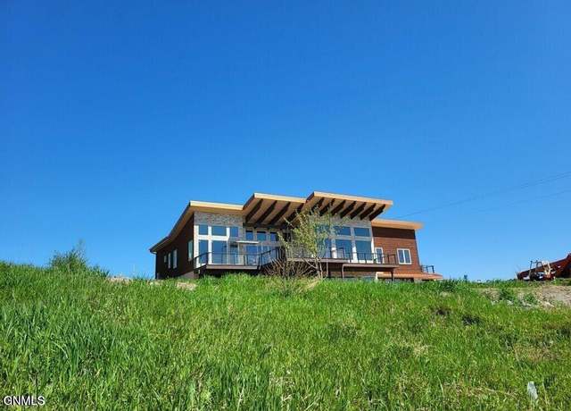 Property at 14044 48th St NW, Williston, ND 58801, 8 beds, 5.5 baths