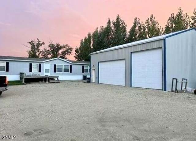Property at 912 Shadow Bay, Bottineau, ND 58318, 3 beds, 2 baths