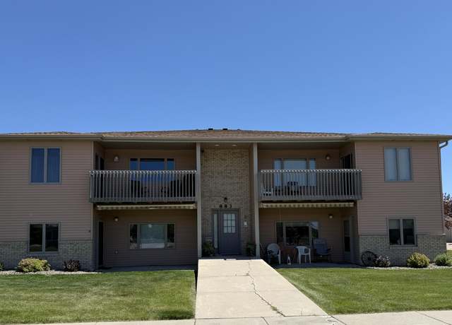 Property at 883 San Angelo Dr #1, Bismarck, ND 58504, 2 beds, 2 baths