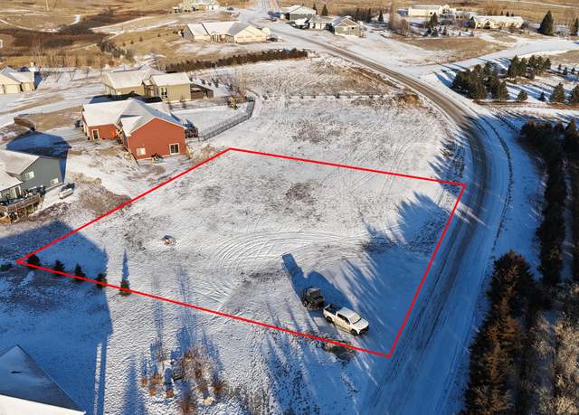Property at 1113/1115 Elbowoods Dr, Hazen, ND 58545
