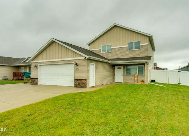 Property at 3057 Whitlow St, Lincoln, ND 58504, 4 beds, 2.5 baths