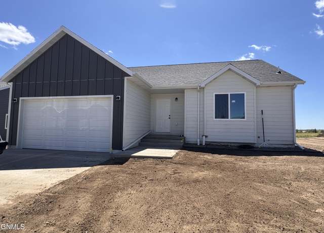 Property at 3401 10th Ave NE, Watford City, ND 58854, 3 beds, 2.5 baths