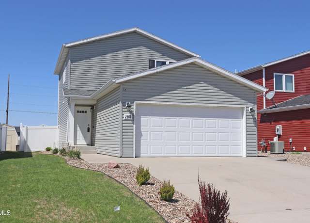 Property at 2860 Finley St, Lincoln, ND 58504, 4 beds, 3 baths