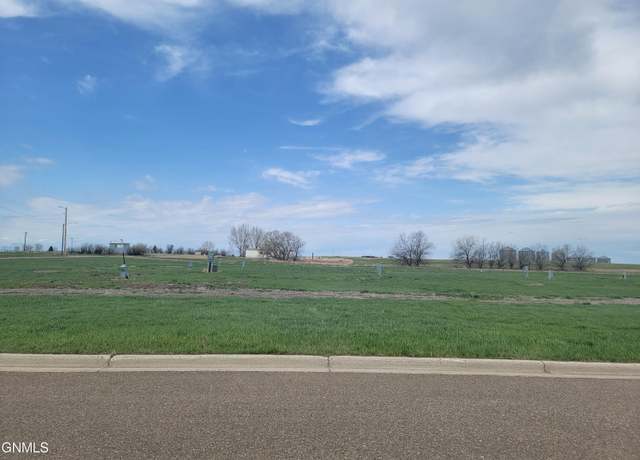 Property at 305 Hickman St, Grenora, ND 58845