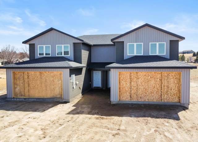 Property at 1710 Heart Ridge Loop SE, Mandan, ND 58554, 3 beds, 2.5 baths