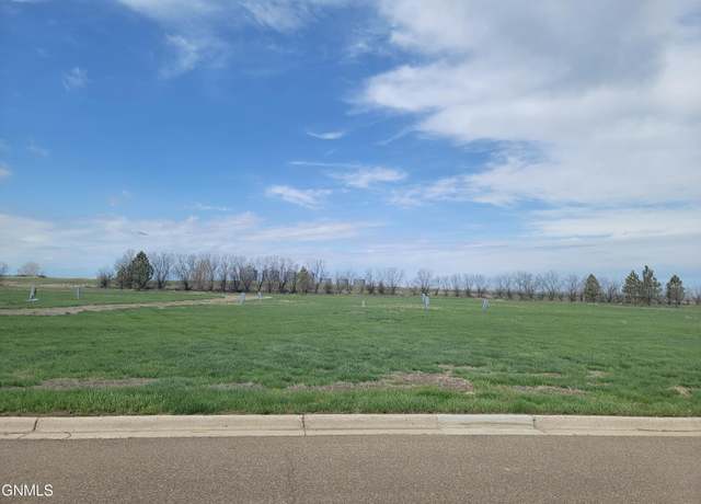 Property at 401 Hickman St, Grenora, ND 58845