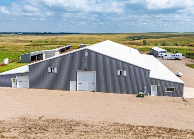 Property at 2897 93rd St SE, Bismarck, ND 58504, 2 beds, 1 bath
