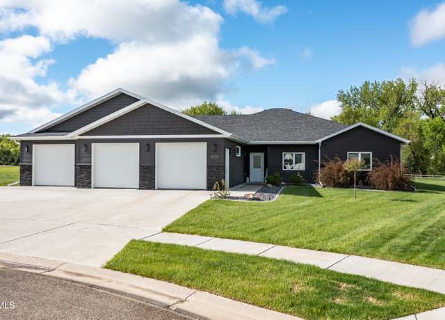 Property at 4008 Meridian Dr, Bismarck, ND 58504, 2 beds, 2 baths