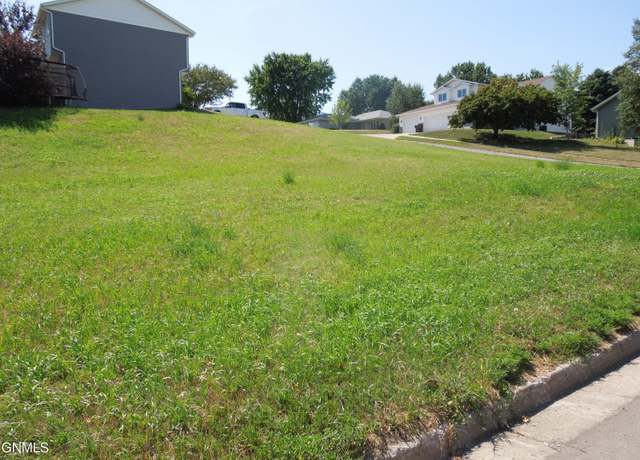 Property at 1901 Bruley Rd NW, Mandan, ND 58554