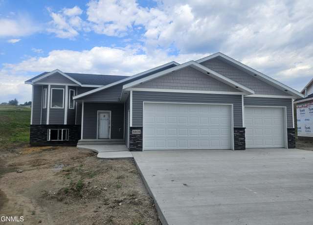 Property at 5404 Titanium Dr, Bismarck, ND 58503, 2 beds, 2 baths