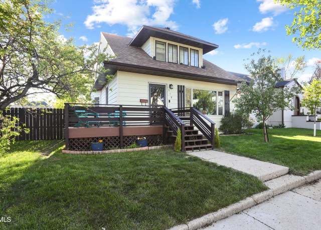 Property at 519 3rd Ave E, Williston, ND 58801, 5 beds, 2.5 baths