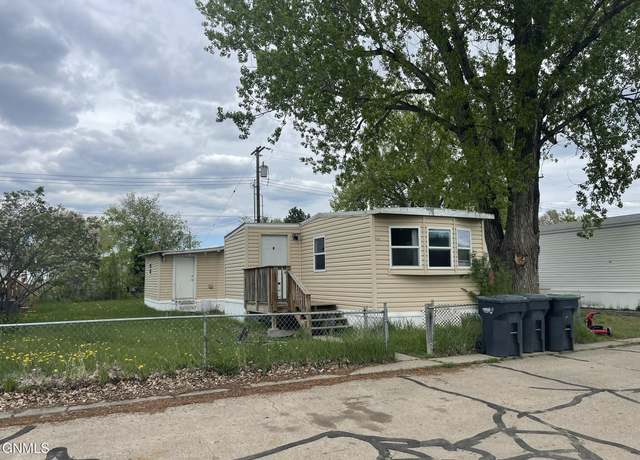 Property at 703 6th Ave SE Unit D12, Mandan, ND 58554, 2 beds, 1 bath