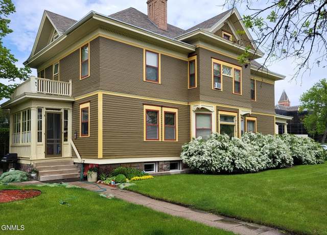 Property at 520 2nd Ave SE, Jamestown, ND 58401, 4 beds, 1.5 baths