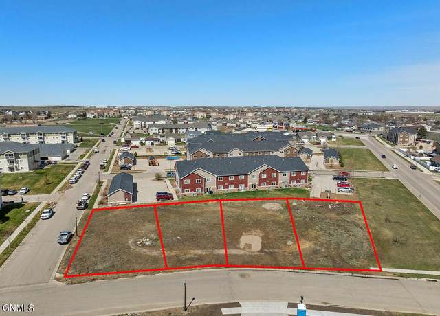 Property at 2206 24th St W, Williston, ND 58801