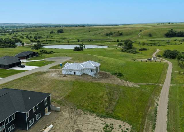Property at 8511 Norman Pl, Bismarck, ND 58503