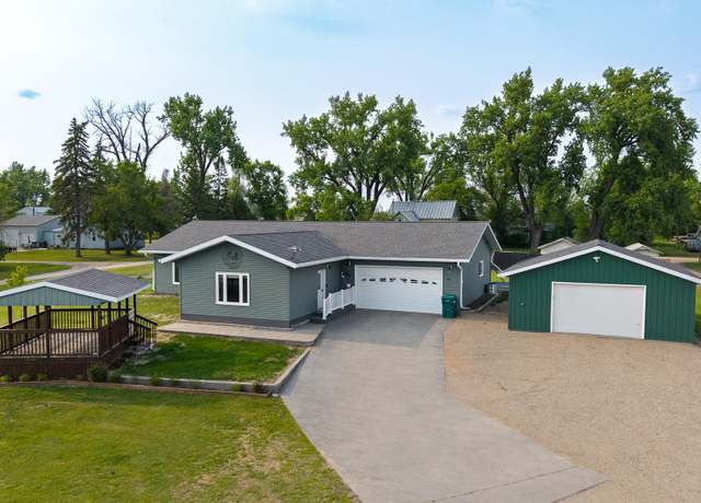 Property at 410 4th Ave, Oriska, ND 58063, 3 beds, 2 baths