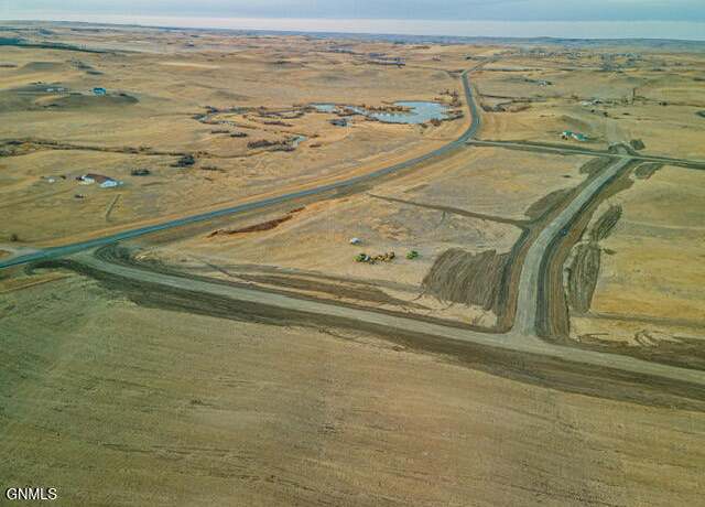 Property at 2574 Brooks St, Mandan, ND 58554