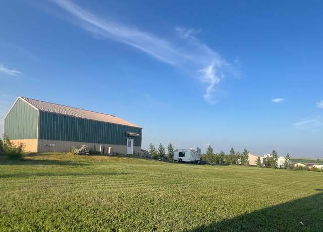 Property at 4944 14f St NW, Garrison, ND 58540