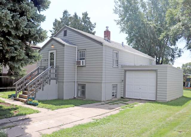 Property at 1013 Jefferson Ave, Bismarck, ND 58504, 4 beds, 2 baths